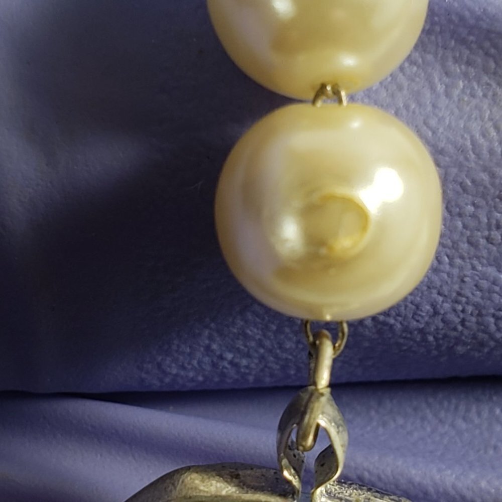 Off-White Beads Rectangular Shape Clear Stone Pos… - image 6